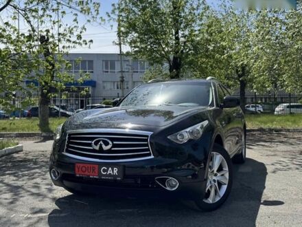 Інфініті QX70, об'ємом двигуна 3 л та пробігом 215 тис. км за 17800 $, фото 1 на Automoto.ua