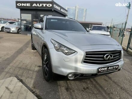 Инфинити QX70, объемом двигателя 3 л и пробегом 181 тыс. км за 19990 $, фото 1 на Automoto.ua