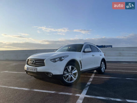 Інфініті QX70 2015 у Львові на Automoto.ua Інфініті QX70, об'ємом двигуна 2.99 л та пробігом 112 тис. км за 19000 $, фото 1 на Automoto.ua