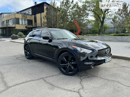 Инфинити QX70, объемом двигателя 3.7 л и пробегом 120 тыс. км за 20999 $, фото 1 на Automoto.ua