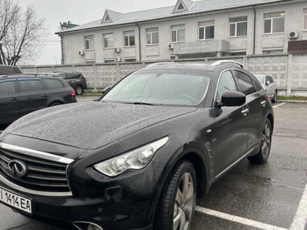 Инфинити QX70, объемом двигателя 2.99 л и пробегом 168 тыс. км за 23000 $, фото 1 на Automoto.ua