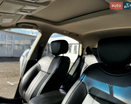 Серый Инфинити QX70, объемом двигателя 3.7 л и пробегом 121 тыс. км за 14700 $, фото 42 на Automoto.ua