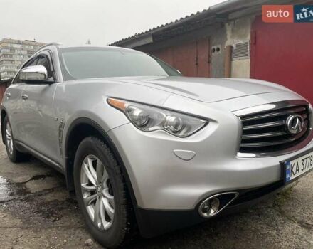 Серый Инфинити QX70, объемом двигателя 3.7 л и пробегом 122 тыс. км за 15500 $, фото 1 на Automoto.ua