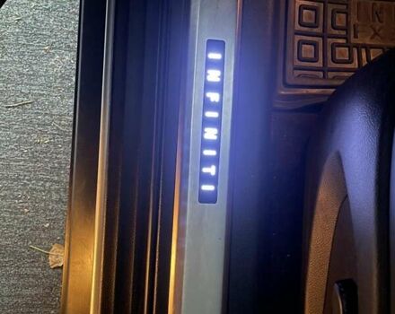 Серый Инфинити QX70, объемом двигателя 3.7 л и пробегом 122 тыс. км за 15500 $, фото 27 на Automoto.ua