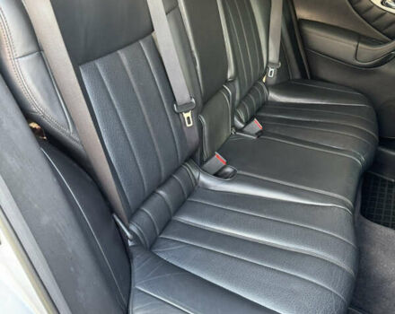 Серый Инфинити QX70, объемом двигателя 3.7 л и пробегом 195 тыс. км за 17200 $, фото 17 на Automoto.ua