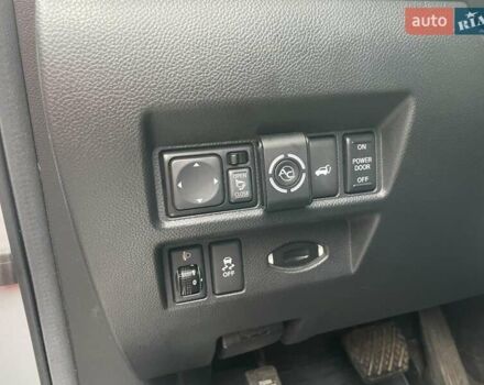 Серый Инфинити QX70, объемом двигателя 3.7 л и пробегом 122 тыс. км за 15500 $, фото 14 на Automoto.ua