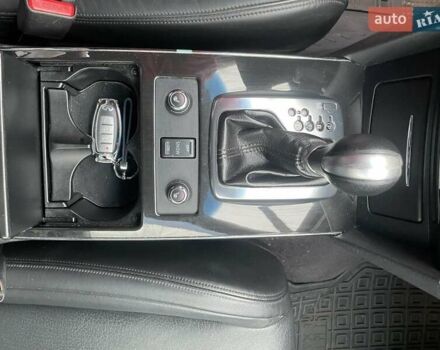 Серый Инфинити QX70, объемом двигателя 3.7 л и пробегом 122 тыс. км за 15500 $, фото 16 на Automoto.ua