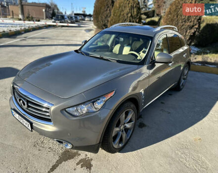 Серый Инфинити QX70, объемом двигателя 3.7 л и пробегом 90 тыс. км за 20000 $, фото 15 на Automoto.ua