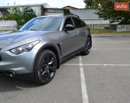 Сірий Інфініті QX70, об'ємом двигуна 3.7 л та пробігом 181 тис. км за 18300 $, фото 20 на Automoto.ua
