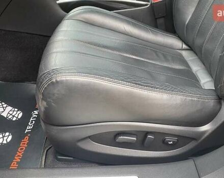 Серый Инфинити QX70, объемом двигателя 3.7 л и пробегом 163 тыс. км за 15500 $, фото 15 на Automoto.ua