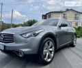 Сірий Інфініті QX70, об'ємом двигуна 3 л та пробігом 130 тис. км за 29999 $, фото 6 на Automoto.ua