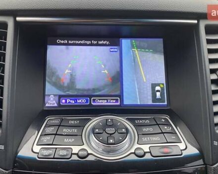 Серый Инфинити QX70, объемом двигателя 3.7 л и пробегом 163 тыс. км за 15500 $, фото 19 на Automoto.ua