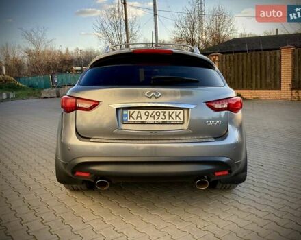 Серый Инфинити QX70, объемом двигателя 3.7 л и пробегом 116 тыс. км за 14900 $, фото 5 на Automoto.ua