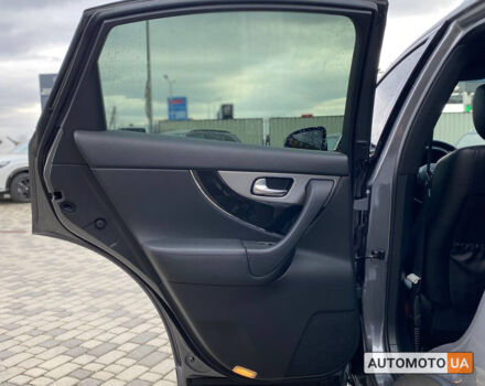 Серый Инфинити QX70, объемом двигателя 3 л и пробегом 209 тыс. км за 24800 $, фото 22 на Automoto.ua