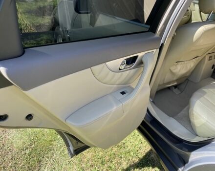 Серый Инфинити QX70, объемом двигателя 3.7 л и пробегом 373 тыс. км за 16000 $, фото 10 на Automoto.ua