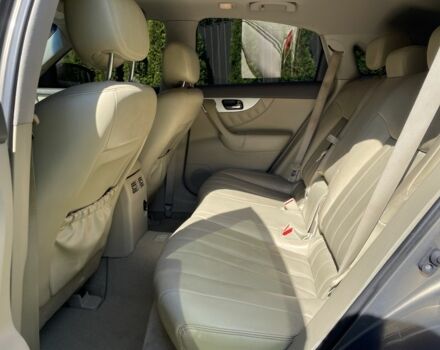 Серый Инфинити QX70, объемом двигателя 3.7 л и пробегом 373 тыс. км за 16000 $, фото 7 на Automoto.ua