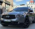 Серый Инфинити QX70, объемом двигателя 2.99 л и пробегом 205 тыс. км за 22500 $, фото 1 на Automoto.ua