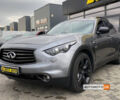 Серый Инфинити QX70, объемом двигателя 3 л и пробегом 209 тыс. км за 24800 $, фото 2 на Automoto.ua