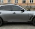 Серый Инфинити QX70, объемом двигателя 3 л и пробегом 205 тыс. км за 26000 $, фото 1 на Automoto.ua