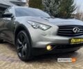 Серый Инфинити QX70, объемом двигателя 3 л и пробегом 201 тыс. км за 19999 $, фото 1 на Automoto.ua