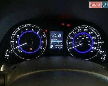 Серый Инфинити QX70, объемом двигателя 3.7 л и пробегом 70 тыс. км за 26900 $, фото 6 на Automoto.ua