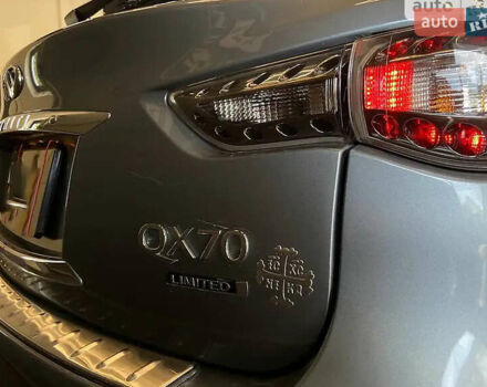 Серый Инфинити QX70, объемом двигателя 3.7 л и пробегом 70 тыс. км за 26900 $, фото 40 на Automoto.ua