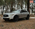 Серый Инфинити QX70, объемом двигателя 3.7 л и пробегом 120 тыс. км за 20000 $, фото 15 на Automoto.ua