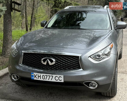 Серый Инфинити QX70, объемом двигателя 3.7 л и пробегом 64 тыс. км за 23900 $, фото 1 на Automoto.ua