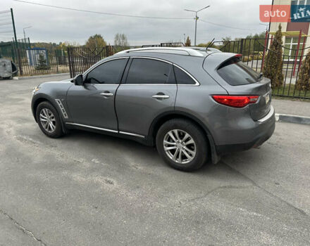 Сірий Інфініті QX70, об'ємом двигуна 3.7 л та пробігом 75 тис. км за 21500 $, фото 1 на Automoto.ua