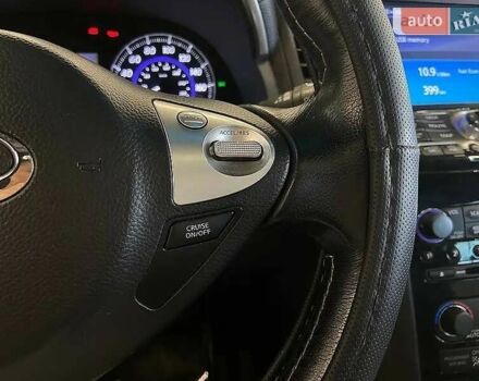 Серый Инфинити QX70, объемом двигателя 3.7 л и пробегом 70 тыс. км за 26900 $, фото 10 на Automoto.ua