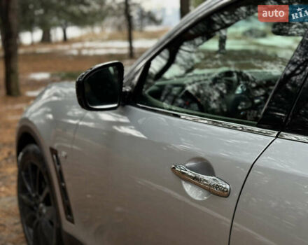 Серый Инфинити QX70, объемом двигателя 3.7 л и пробегом 120 тыс. км за 20000 $, фото 14 на Automoto.ua