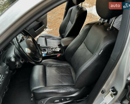 Серый Инфинити QX70, объемом двигателя 3.7 л и пробегом 120 тыс. км за 20000 $, фото 23 на Automoto.ua