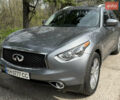 Серый Инфинити QX70, объемом двигателя 3.7 л и пробегом 64 тыс. км за 23900 $, фото 4 на Automoto.ua