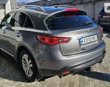 Сірий Інфініті QX70, об'ємом двигуна 3.7 л та пробігом 140 тис. км за 19999 $, фото 2 на Automoto.ua