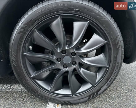 Серый Инфинити QX70, объемом двигателя 3.7 л и пробегом 172 тыс. км за 16500 $, фото 25 на Automoto.ua