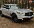 Серый Инфинити QX70, объемом двигателя 3.7 л и пробегом 120 тыс. км за 20000 $, фото 11 на Automoto.ua