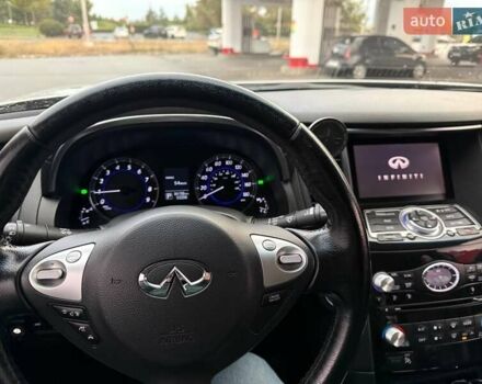 Серый Инфинити QX70, объемом двигателя 3.7 л и пробегом 135 тыс. км за 19999 $, фото 16 на Automoto.ua