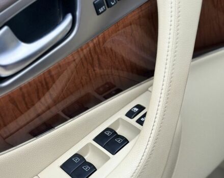 Серый Инфинити QX70, объемом двигателя 3.7 л и пробегом 82 тыс. км за 18999 $, фото 13 на Automoto.ua