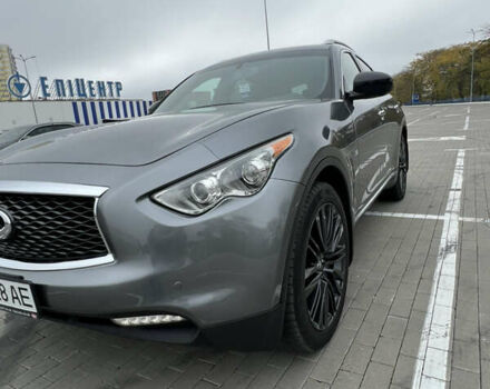 Серый Инфинити QX70, объемом двигателя 3.7 л и пробегом 124 тыс. км за 24000 $, фото 4 на Automoto.ua
