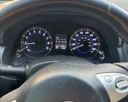 Серый Инфинити QX70, объемом двигателя 3.7 л и пробегом 112 тыс. км за 21500 $, фото 2 на Automoto.ua