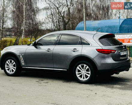 Серый Инфинити QX70, объемом двигателя 3.7 л и пробегом 108 тыс. км за 19999 $, фото 5 на Automoto.ua