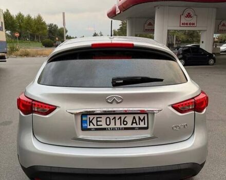 Серый Инфинити QX70, объемом двигателя 3.7 л и пробегом 135 тыс. км за 19999 $, фото 7 на Automoto.ua