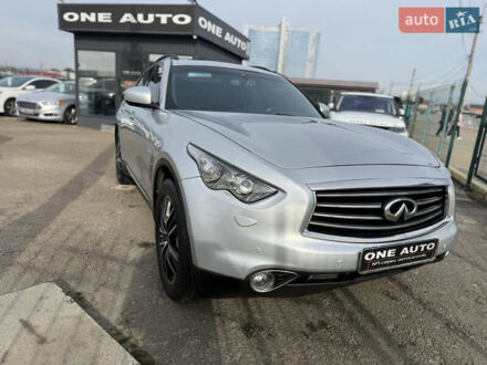 Серый Инфинити QX70, объемом двигателя 2.99 л и пробегом 181 тыс. км за 19990 $, фото 1 на Automoto.ua