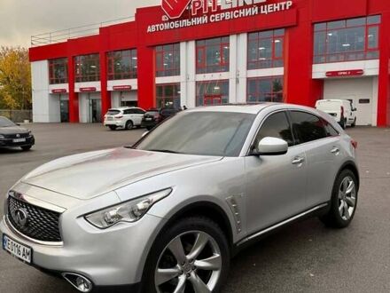 Серый Инфинити QX70, объемом двигателя 3.7 л и пробегом 135 тыс. км за 19999 $, фото 1 на Automoto.ua