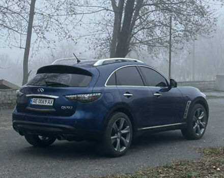 Синий Инфинити QX70, объемом двигателя 3.7 л и пробегом 95 тыс. км за 16800 $, фото 5 на Automoto.ua