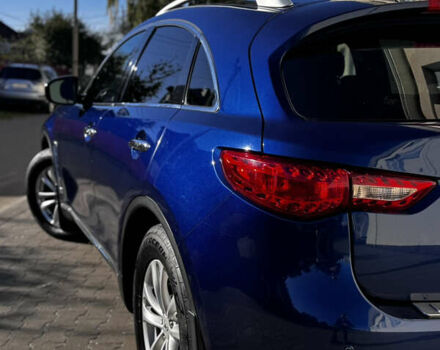 Синий Инфинити QX70, объемом двигателя 3.7 л и пробегом 125 тыс. км за 15200 $, фото 31 на Automoto.ua