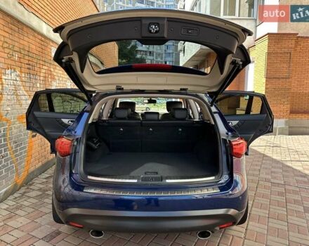 Синий Инфинити QX70, объемом двигателя 3.7 л и пробегом 197 тыс. км за 15555 $, фото 27 на Automoto.ua