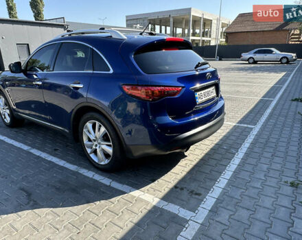 Синий Инфинити QX70, объемом двигателя 2.99 л и пробегом 182 тыс. км за 23500 $, фото 7 на Automoto.ua