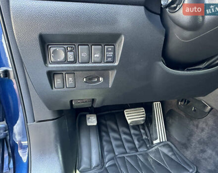 Синий Инфинити QX70, объемом двигателя 2.99 л и пробегом 182 тыс. км за 23500 $, фото 18 на Automoto.ua