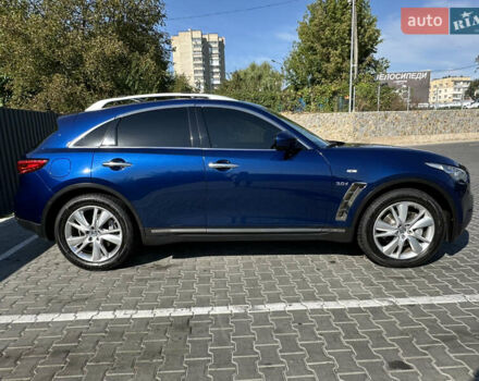 Синий Инфинити QX70, объемом двигателя 2.99 л и пробегом 182 тыс. км за 23500 $, фото 3 на Automoto.ua
